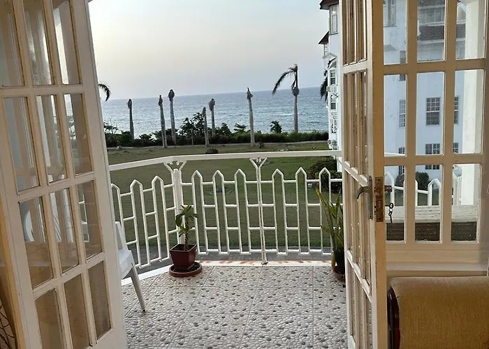 Seaside Escape Apartamento Montego Bay