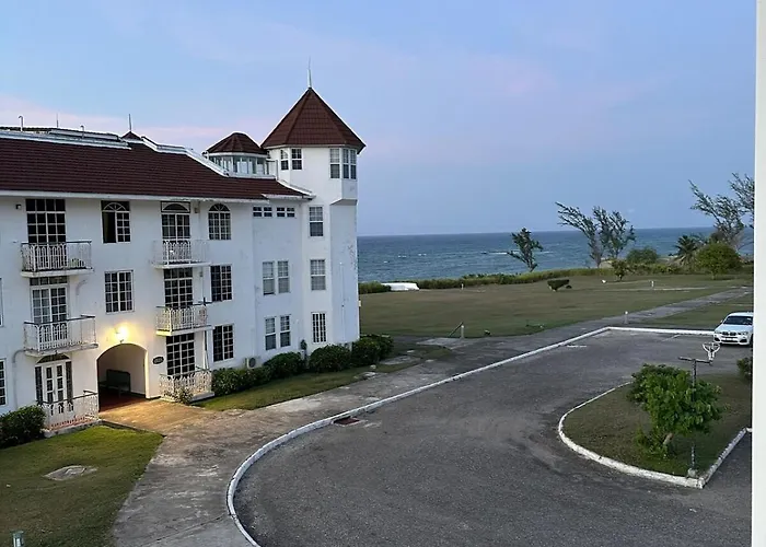 Seaside Escape * Montego Bay